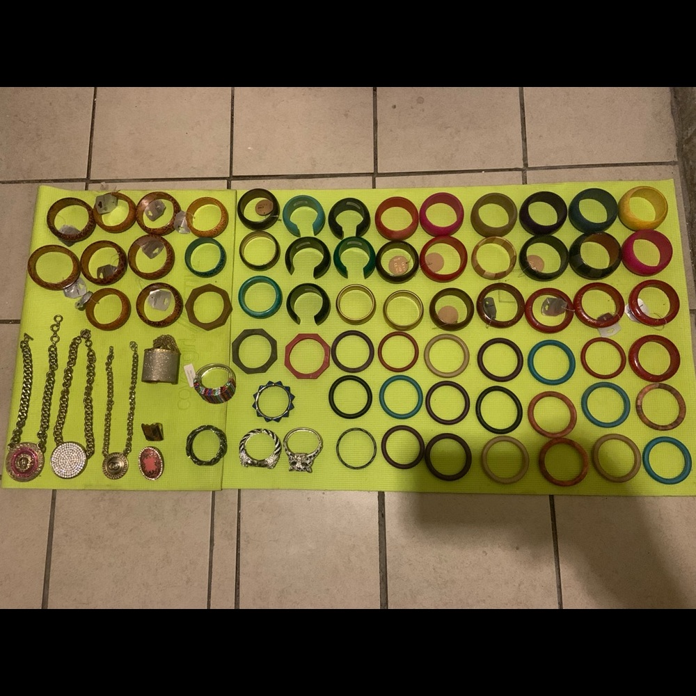 60+ Women Bracelets